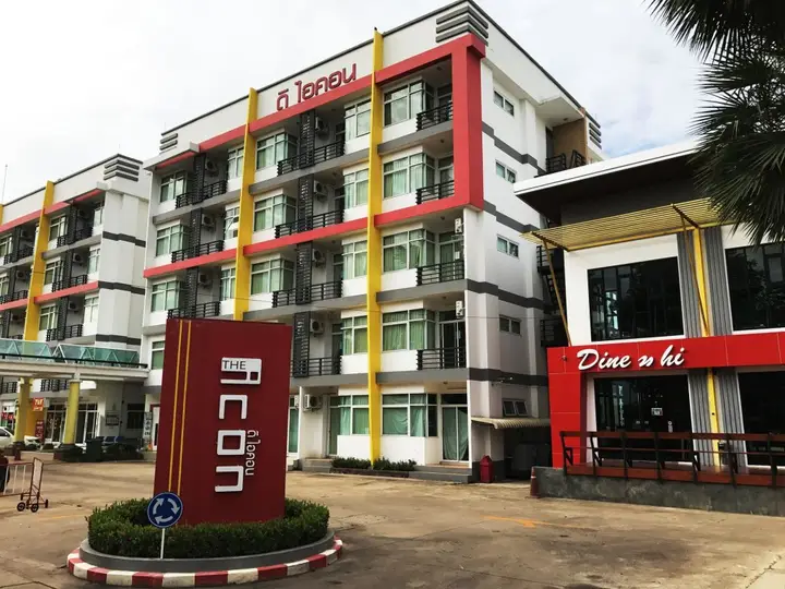 Тха Тум: The Icon Service Apartment