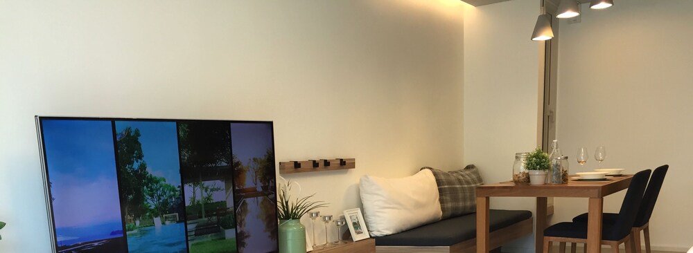 Хуахин: Luxury Beachfront Condo Hua Hin