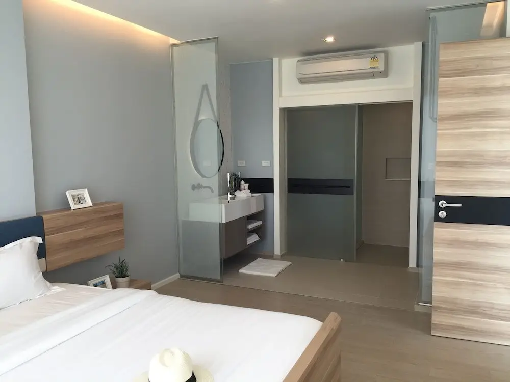 Хуахин: Luxury Beachfront Condo Hua Hin