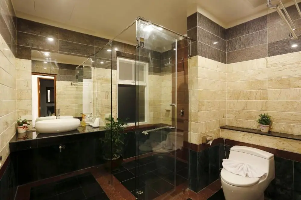 Тхаланг: Sudee Villa