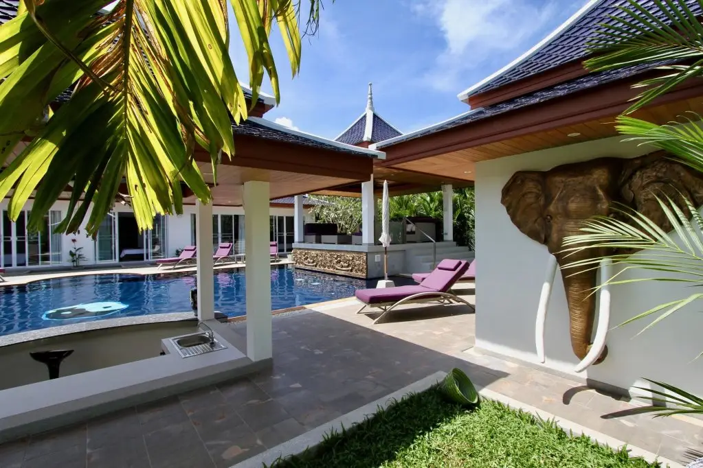 Тхаланг: Blue Dream Villa