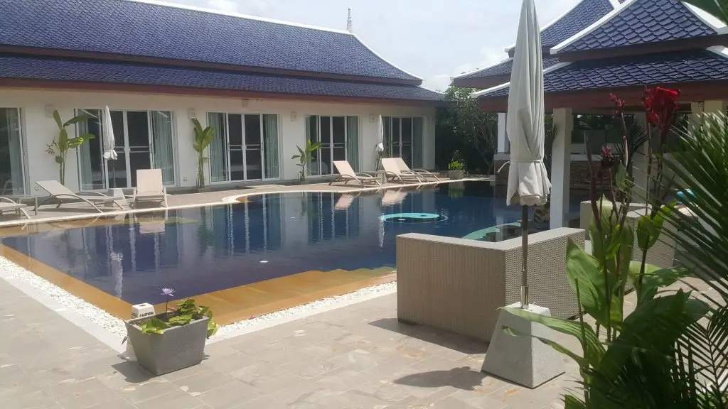Тхаланг: Blue Dream Villa