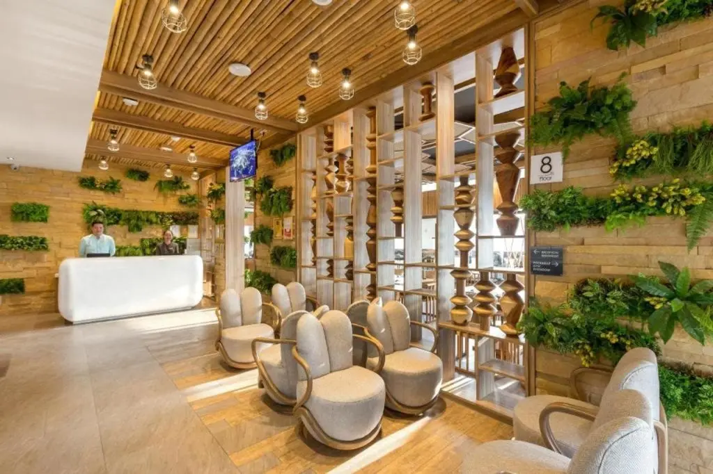 Патонг: Отель Journeyhub Phuket Patong