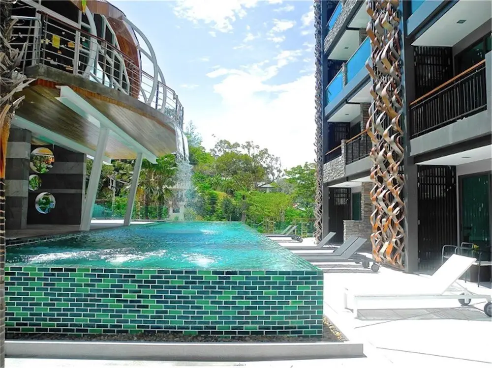 Кату: Emerald Patong 2 bedrooms Apartment with Terrace