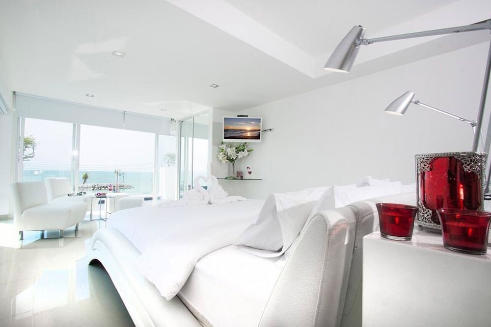 На Чом Тхиан: Villa 7th Heaven Beach Front