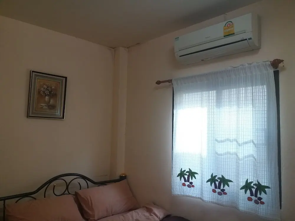 Чаккарат: Benya Guest House Phimai