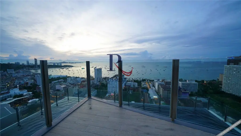 Паттайя: The Base Central Pattaya BY U Plus