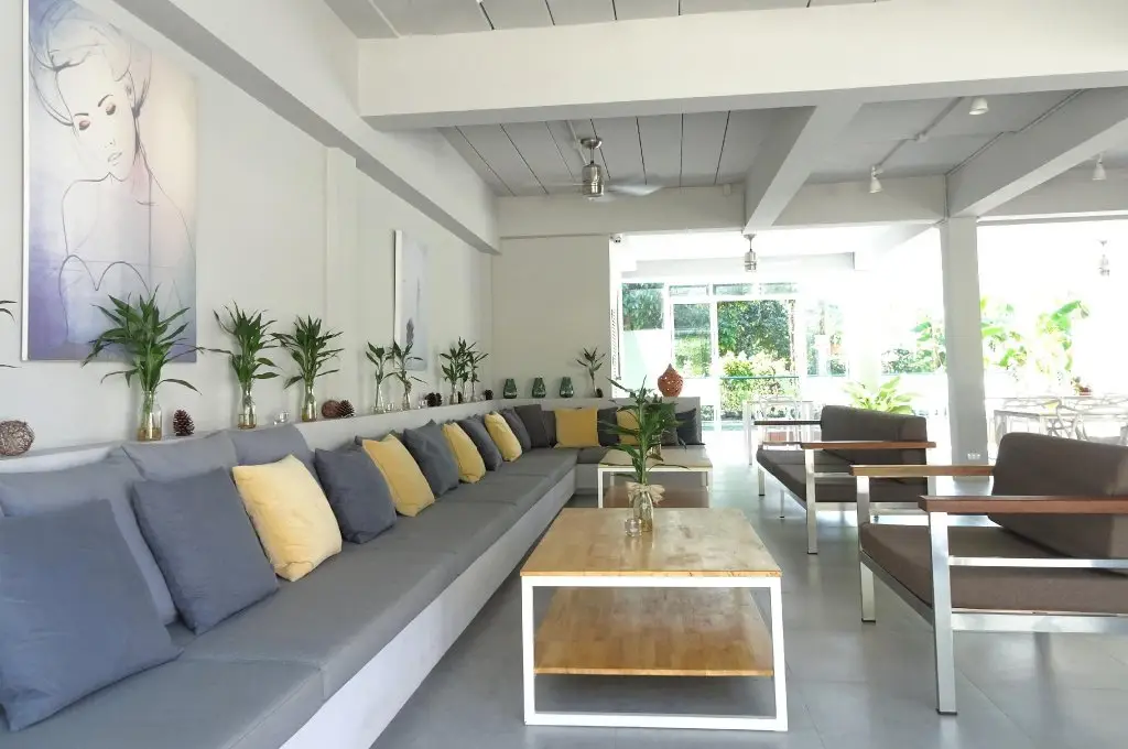 Као Лак: Isara Khao Lak