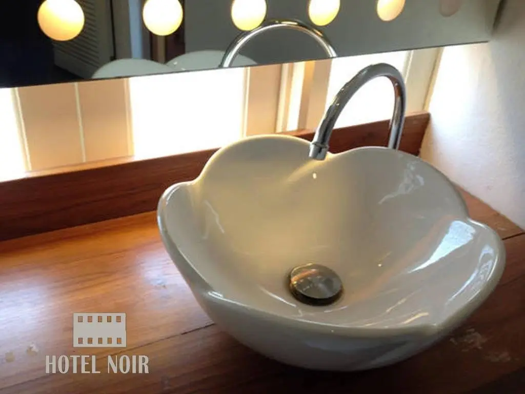 Чиангмай: Hotel Noir