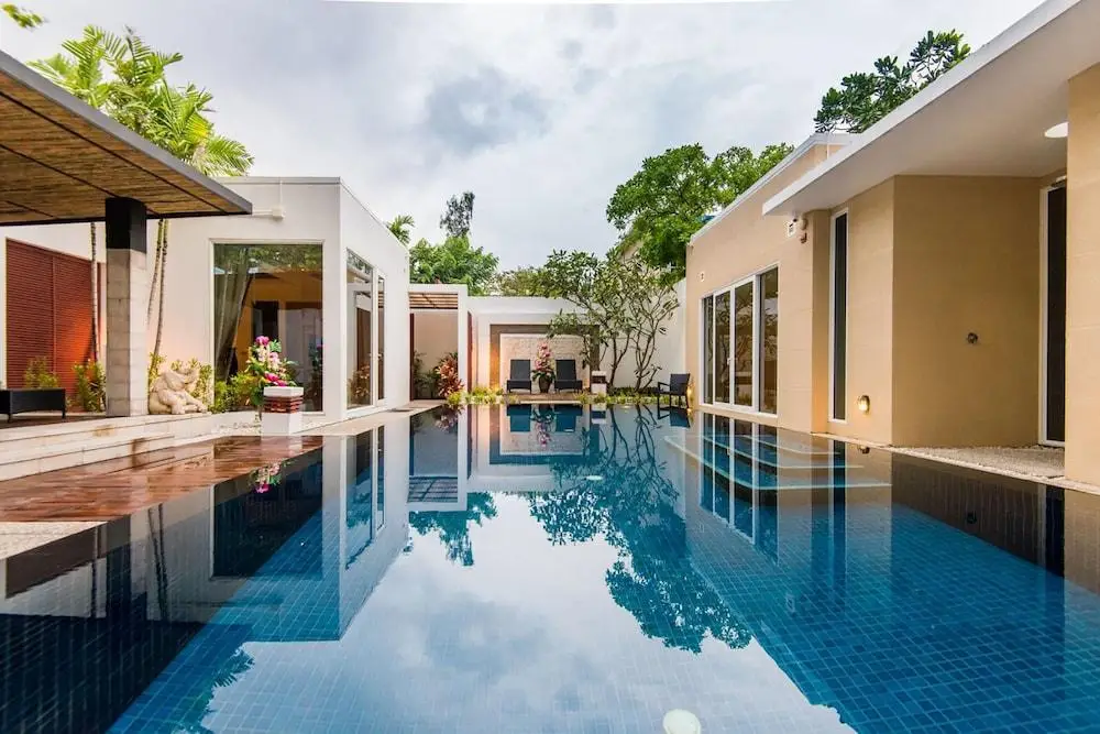 Тхаланг: Excellence Beachfront Villa