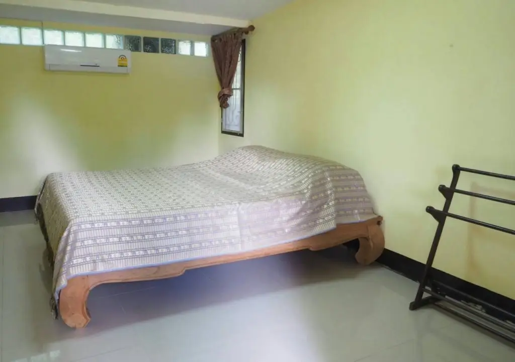 Нонг-Пан-Чан: At Home Suanphung