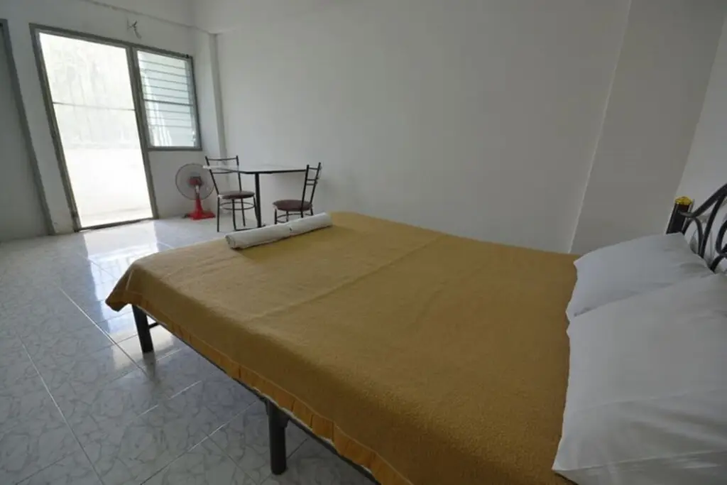 Хатъяй: TK Apartment