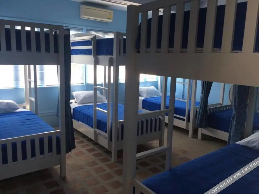 Самуи: Hunters Hostel & Rooftop Bar