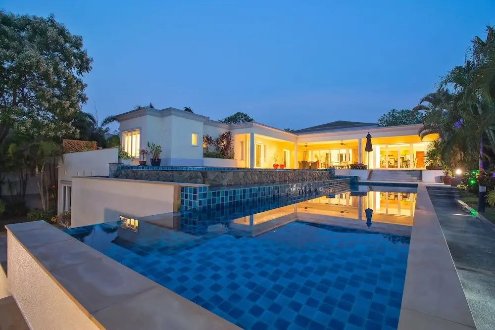 Паттайя: Pattaya Sunset Villa 4 Bedroom Sleeps 8