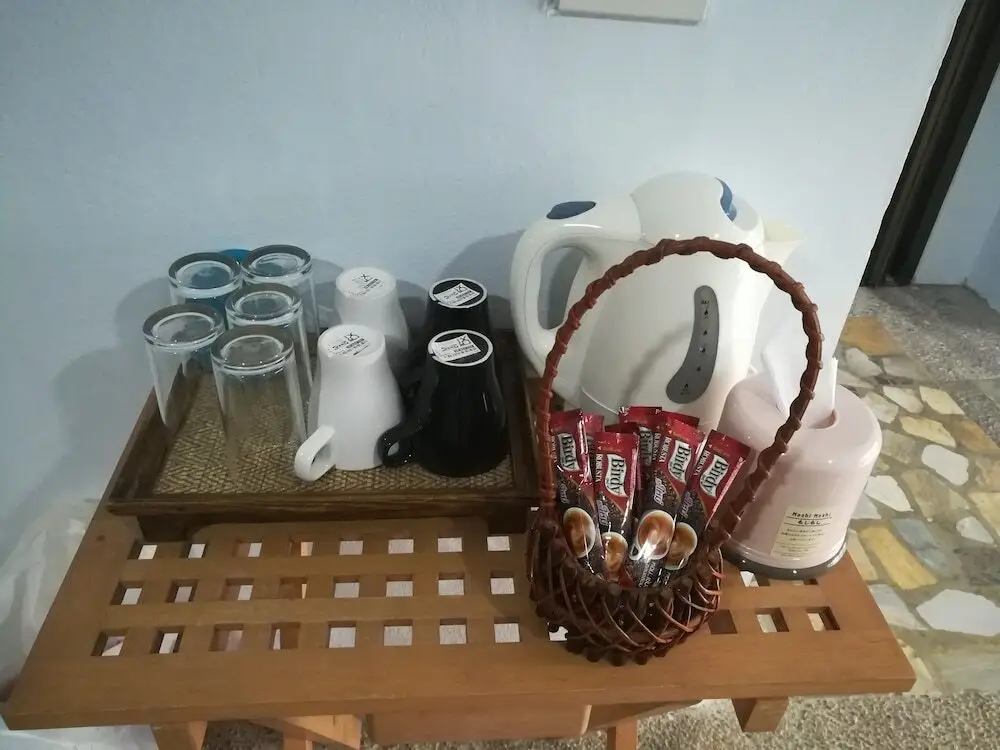 Кхэм Сон: Green Hills Home
