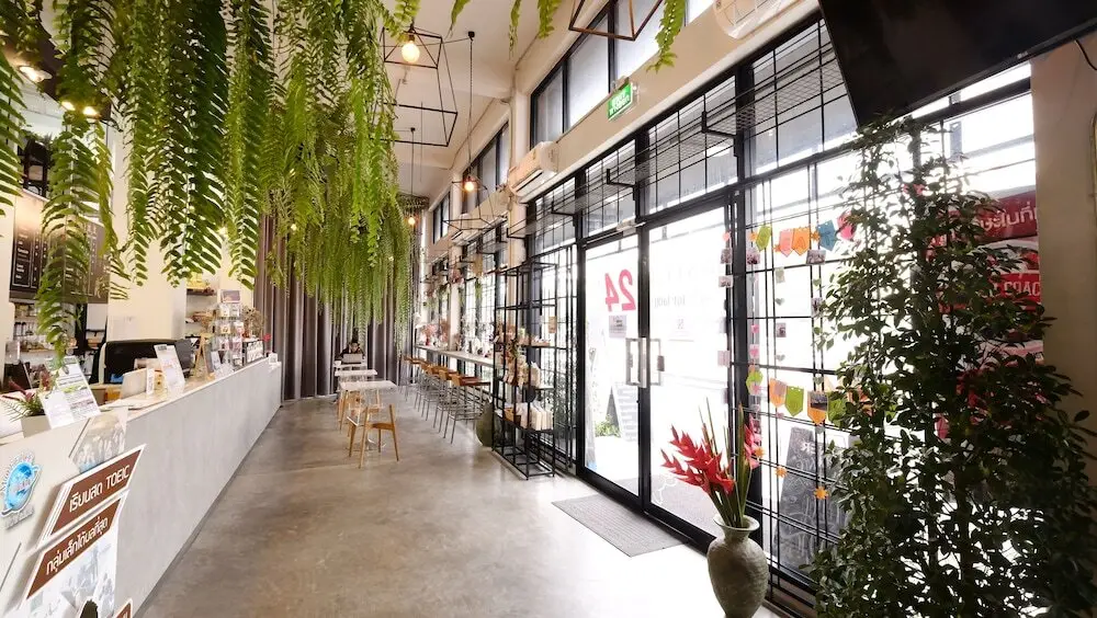 Бангкок: Seatz station Hostel Female only