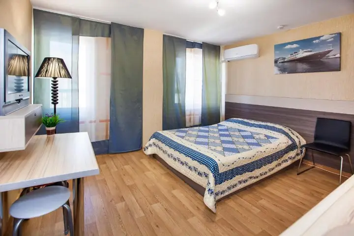 Тольятти: Apartment on 40 let Pobedy street 51V