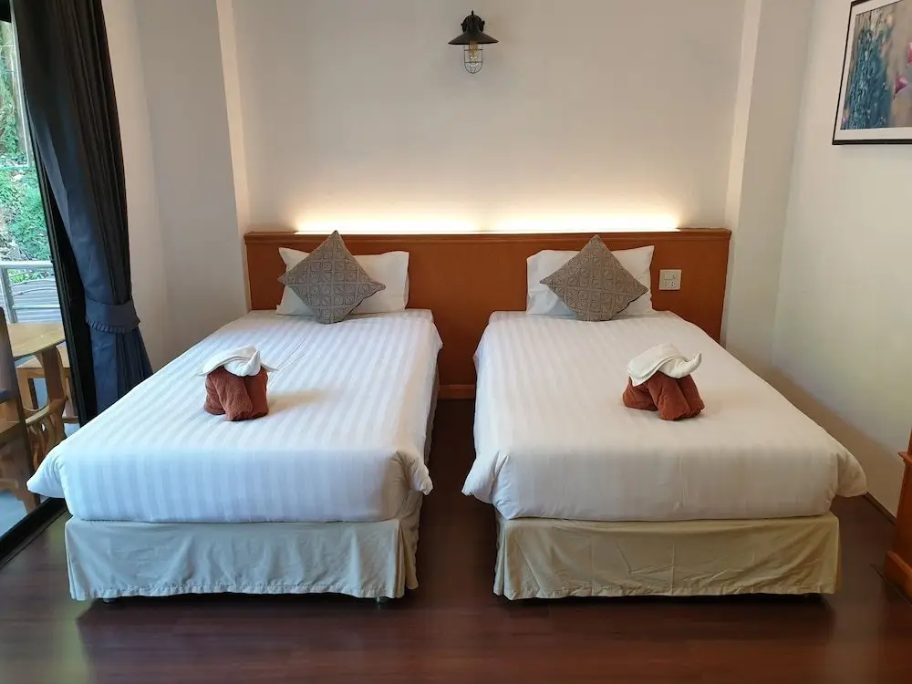 Ко Чанг: OYO 853 The Grand Koh Chang Hotel