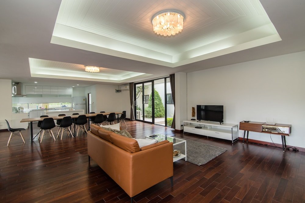 Чаам: Bali Style Villa on Palm Hills PH 202