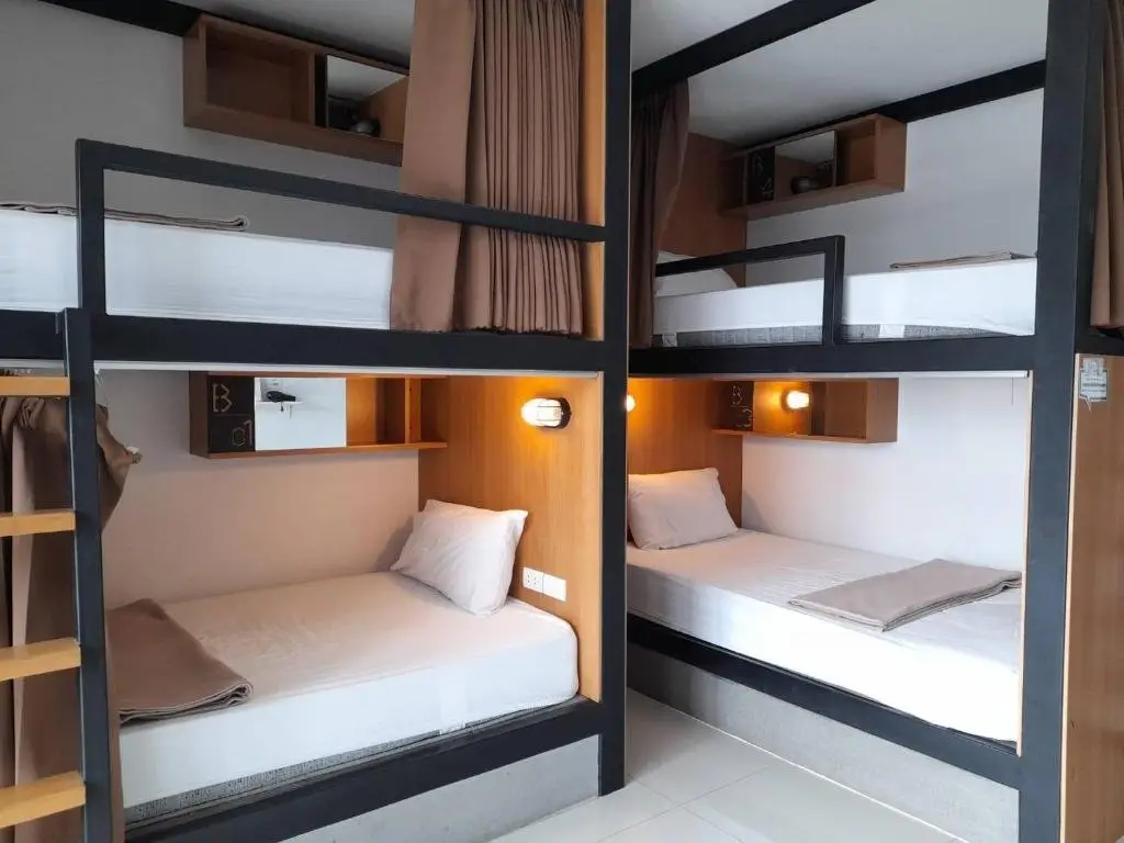 Бангкок: HOMEY-Don Mueang Airport Hostel