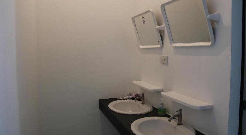 Чиангмай: Family Home 2 Chiangmai - Adults Only - Hostel