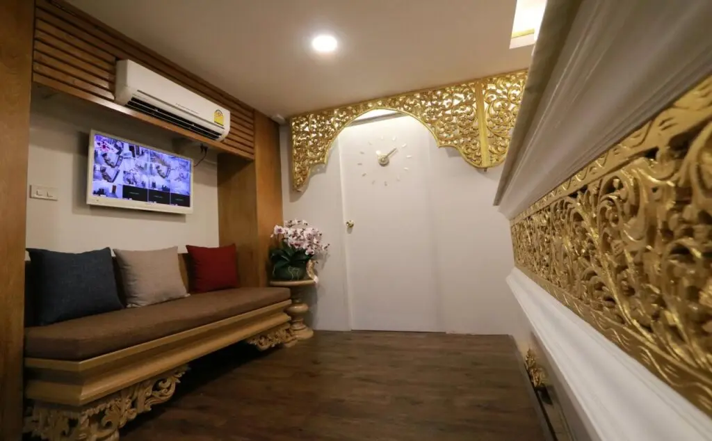 Бангкок: Mariya Lady Hostel At Suvarnabhumi Airport - Female Only