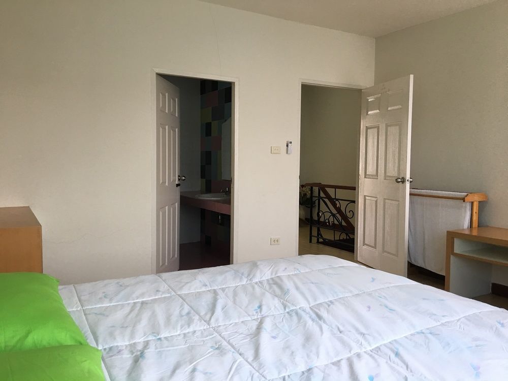 Бангкок: Family Guesthouse