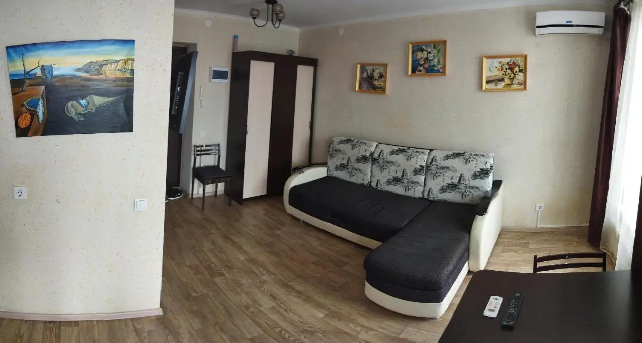 Самара: Apartment on Dmitriy Kozlova 9