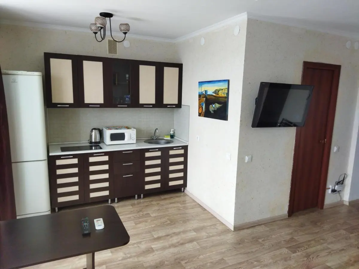 Самара: Apartment on Dmitriy Kozlova 9