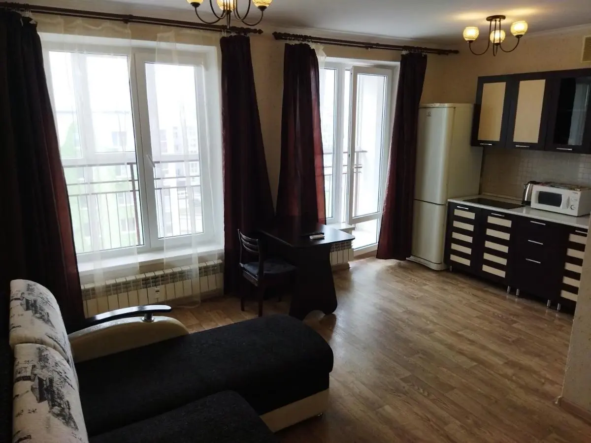 Самара: Apartment on Dmitriy Kozlova 9