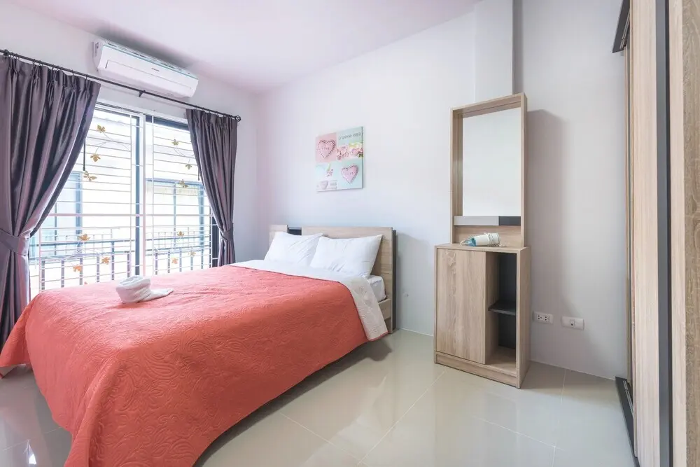 Тхаланг: Supirum Cozy Home 3 Bedroom near Beach
