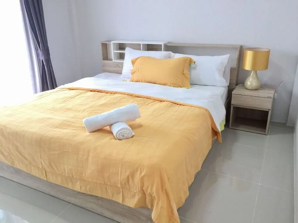 Тхаланг: Supirum Cozy Home 3 Bedroom near Beach