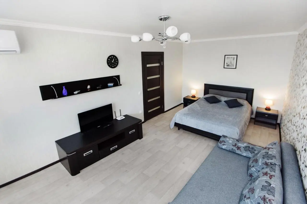 Тольятти: John Silver Apartment SUTKI LIFE