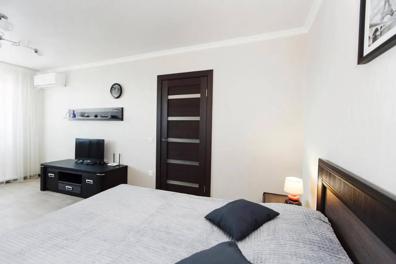 Тольятти: John Silver Apartment SUTKI LIFE
