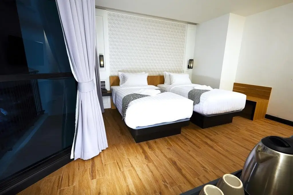 Паттайя: Chezzotel Pattaya