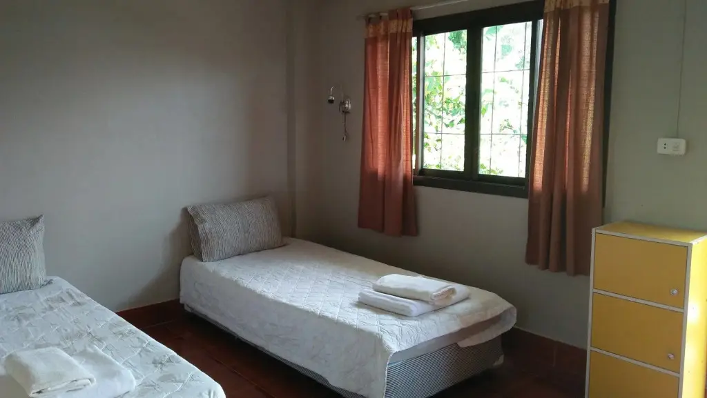 Као Лак: Yuppadee Room for Rent Khaolak Center