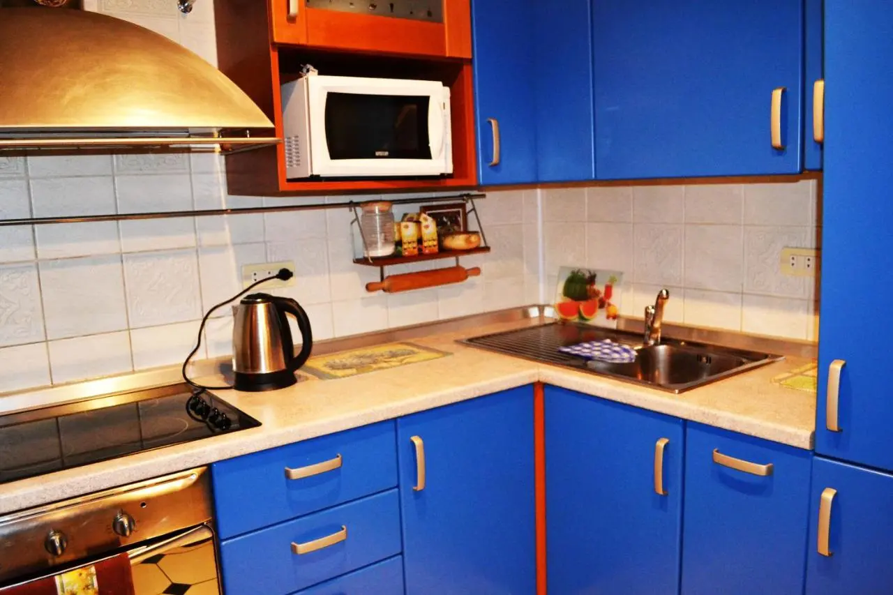 Тольятти: Apartment Na Gidrostroyevskoy