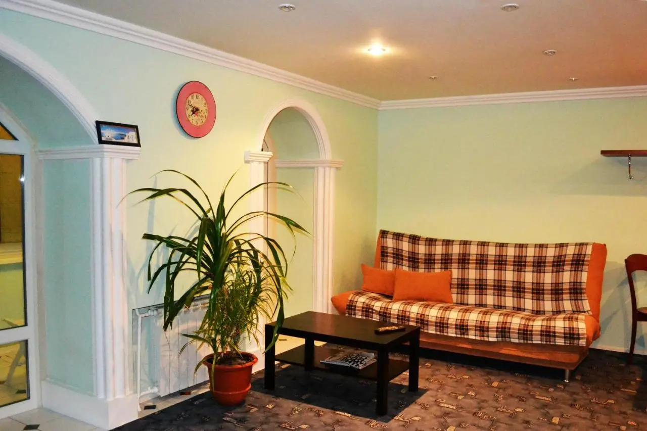 Тольятти: Apartment Na Gidrostroyevskoy