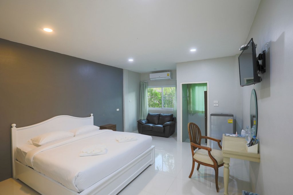 Муанг: Phuket Nonnita Boutique Resort