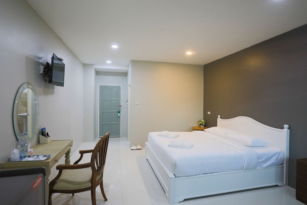 Муанг: Phuket Nonnita Boutique Resort