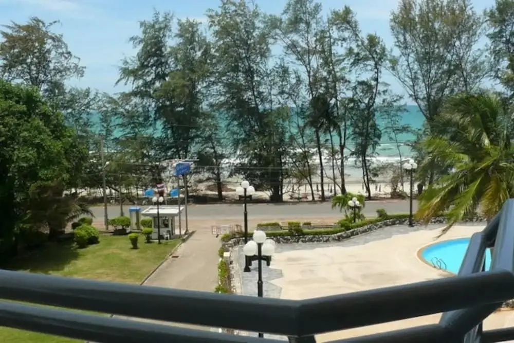 Районг: Rayong by Milanee