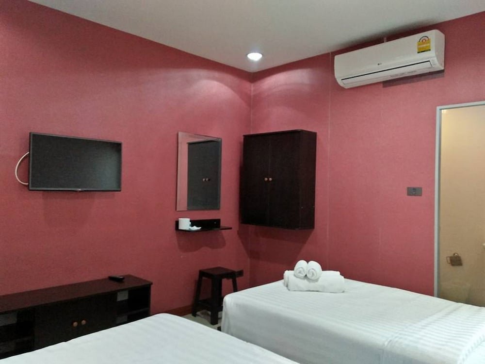 Кхлонг-Янг: Subpaisarn Hotel