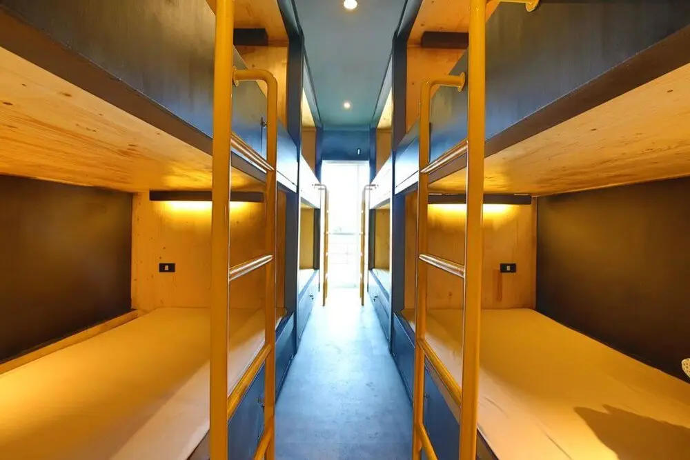 Муанг: One More Wave Kata Beach Hostel