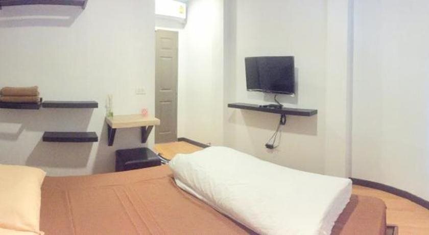 Бангкок: Inn Trog And Inn Soi - Hostel - Adults Only