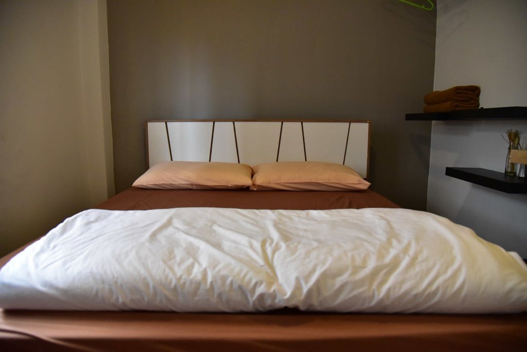 Бангкок: Inn Trog And Inn Soi - Hostel - Adults Only