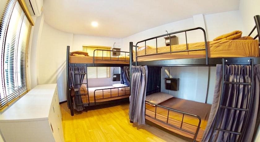 Бангкок: Inn Trog And Inn Soi - Hostel - Adults Only