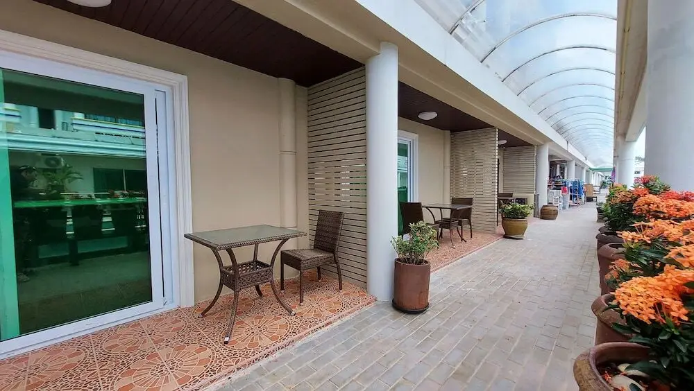 Кату: Sawasdee Apartment Patong