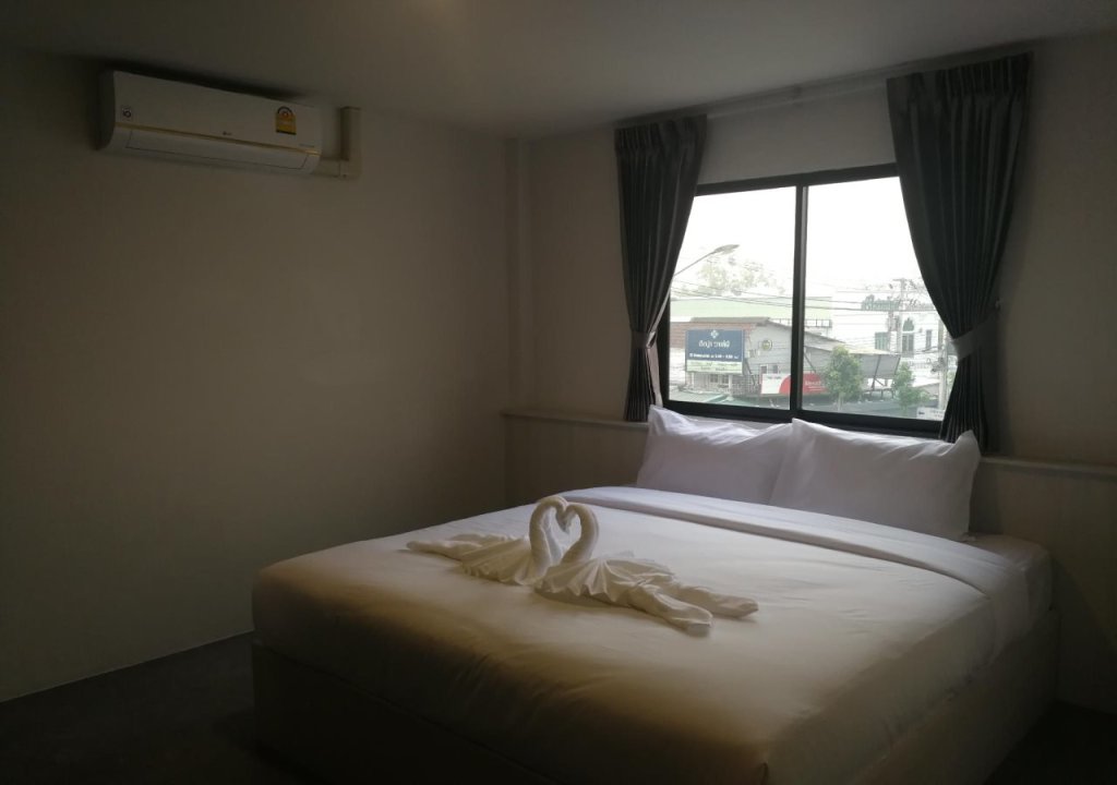 Чиангмай: F Plus F Hostel