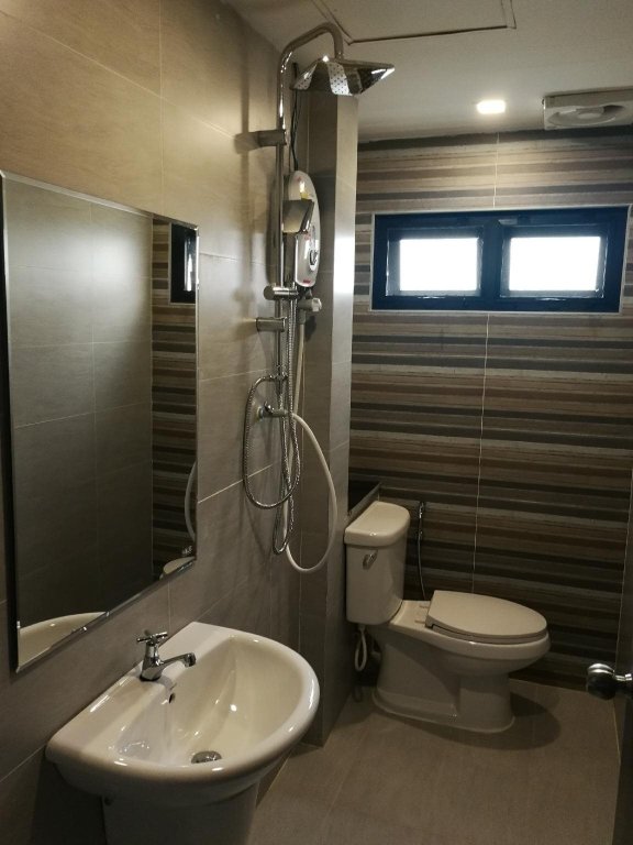 Чиангмай: F Plus F Hostel