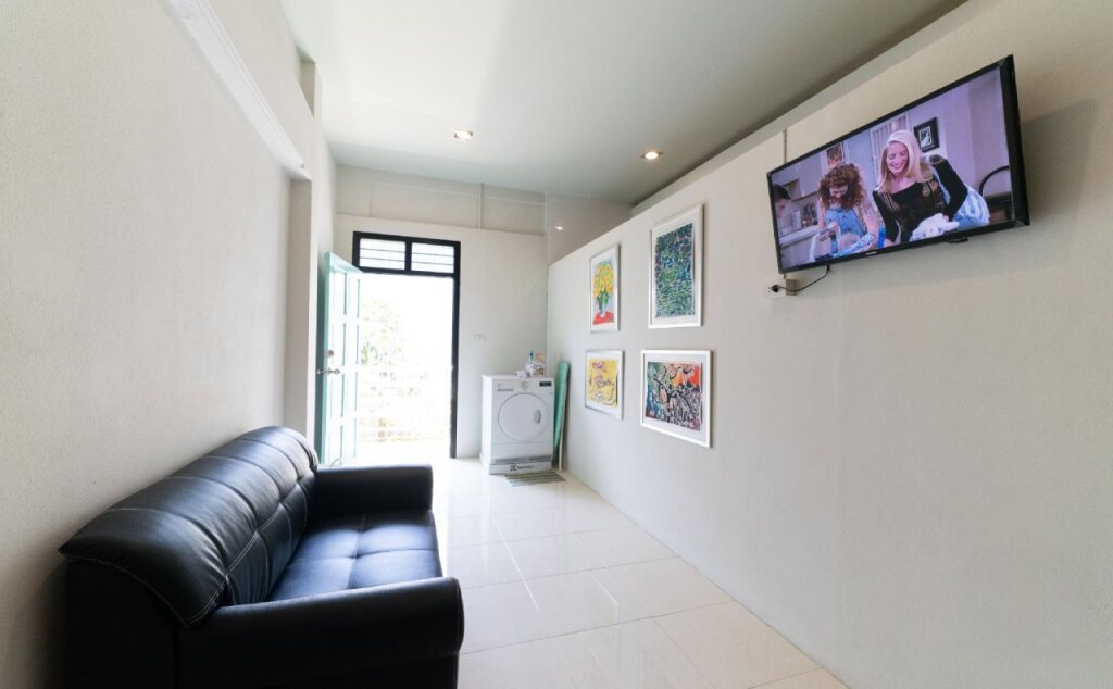 Муанг: H2B Hostel